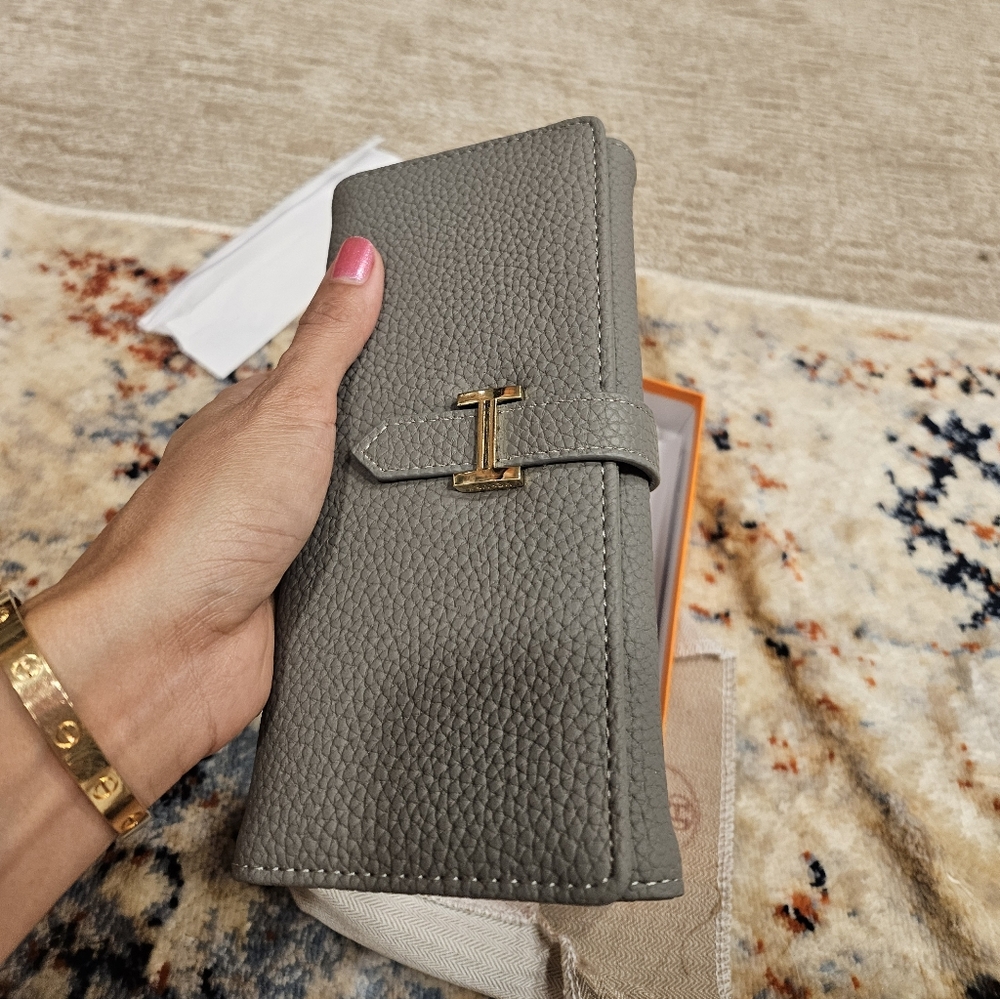 Gray Leather Wallet